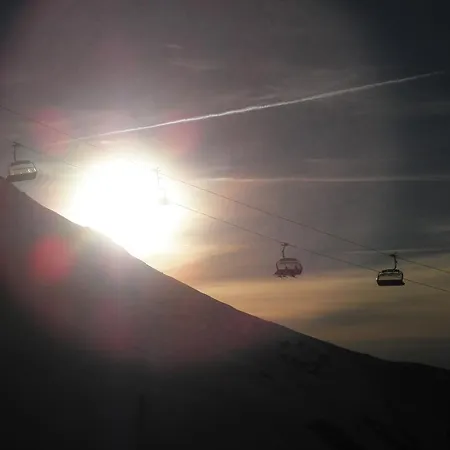 Roulette Hotel Mayrhofen Otel 3*