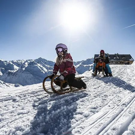 Roulette Hotel Mayrhofen Otel Mayrhofen